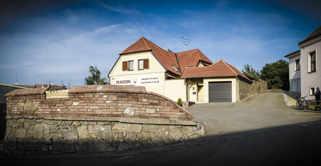 Penzion Moravsky Sommelier Valtice Exterior foto