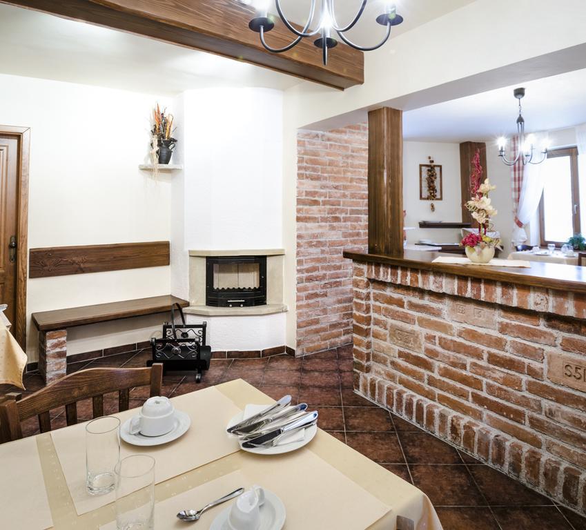 Penzion Moravsky Sommelier Valtice Exterior foto